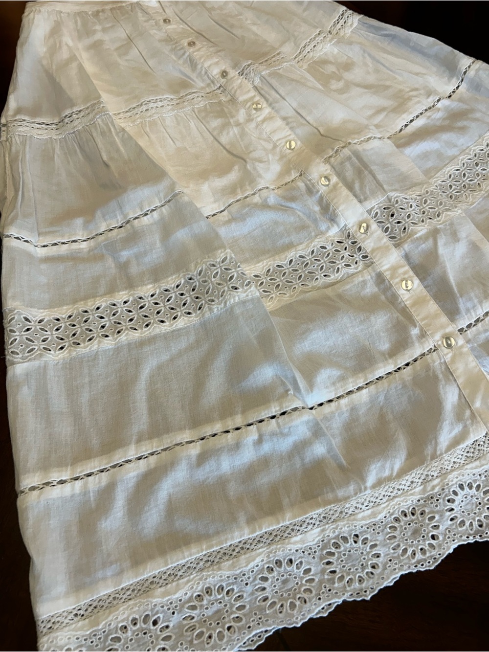 GAP White Button-Front Maxi Skirt with Lace Panels - Picture 2 of 7